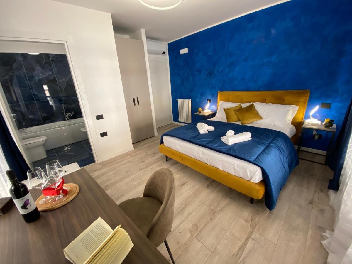 Hotel Plaza Ungheria Palermo Eksteriør billede