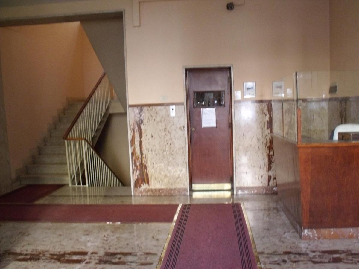 Hotel Plaza Ungheria Palermo Eksteriør billede