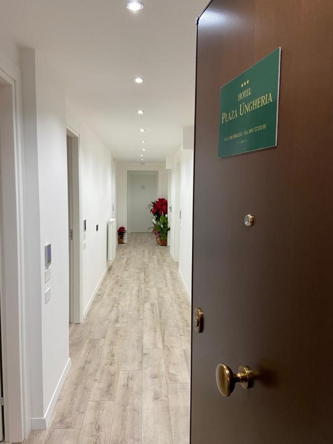 Hotel Plaza Ungheria Palermo Eksteriør billede